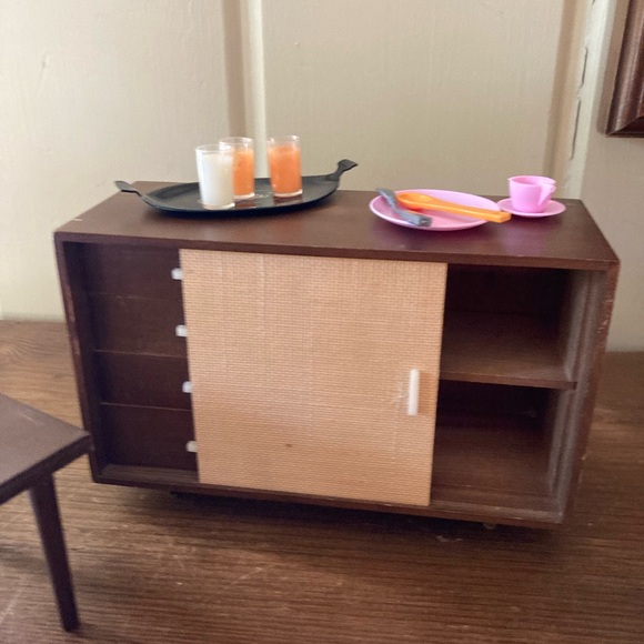 Vintage 1950’s Barbie Doll Furniture Set with Striped Cushions - Picture 6 of 15